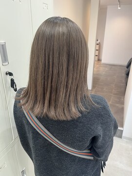 ソソ(soso.) ミディアムヘア/デザインカラー/フェイスフレーミング/木更津