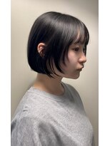 エクテ(ecouter) 黒髪ダークアッシュ似合わせカットフェイスレイヤーミニボブ