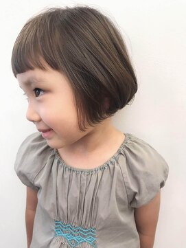 テラバイアフロートシーグラスコテージ (terra by afloat SEAGLASS COTTAGE) ミニボブ キッズカット 女の子 二子玉川 テラバイアフロート