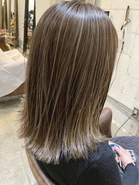 ノラキチジョウジ(NORA KICHIJOJI) #白髪をぼかすハイライト#細ーいハイライト#白髪染め#くびれヘア