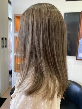 シャンプーボーイ ヒノ(SHAMPOO BOY Hino) ミルクティーベージュ