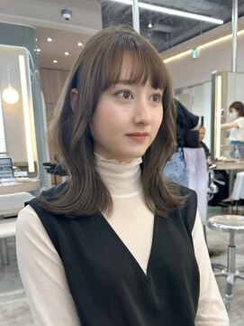 ウェイズトウキョウ 新宿店(Ways TOKYO) 柔らかベージュ