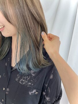 プラグ バイ ネオリーブ(plug by neolive) グレージュカラー×髪質改善 [髪質改善/縮毛矯正]韓国mo