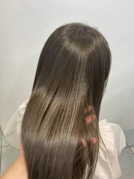 ニチカ 銀座(NYCKA) ベージュ系カラー