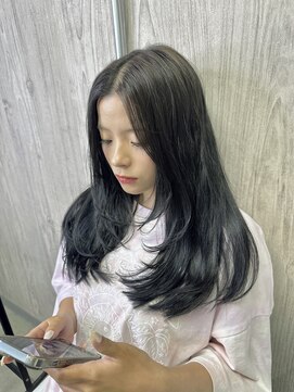 ラフィット 香椎(lafit) レイヤーカット　巻き髪韓国風艶カラー大人女性