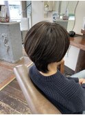 ショートウルフ+白髪ぼかしハイライト