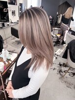 キング 高槻(K!ng) 縮毛矯正髪質改善ハイライトレイヤーカット枚方美容室エクステ