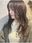 ベージュ×オリーブ