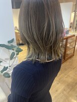 ミルコ 東川口店(milco)&nbsp;ミディアムレイヤー×オリーブベージュ