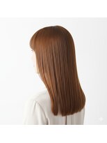 ブランシュ(Blanche)&nbsp;毛先のラインを残した重ためスタイル