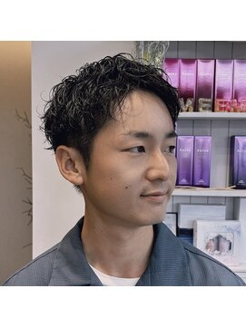 カット/パーマ/ケアパーマ