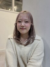 バズ(BUZZ)&nbsp;岡本 柚葉