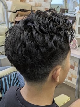 ヘアーワークス クールの写真/【メンズ専門BARBER】ビジネス~カジュアルまで、あなただけのカッコ良さをご提案致します。