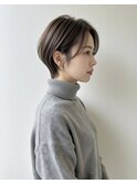 ショートカット・レイヤーカット×白髪ぼかし
