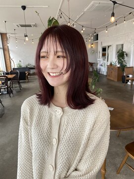 サンズヘアー(3’s hair) *顔周りレイヤー×ナチュラルピンクブラウン*