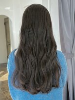 ヘアーアイスカルテット(HAIR ICI QUARTET)&nbsp;20代30代◎透明感アッシュベージュ×暗髪×ゆるふわロング