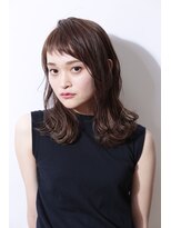 シュープ アニュー ラスパ太田川店(SHOOP anyu)&nbsp;アッシュカラーのローレイヤースタイル