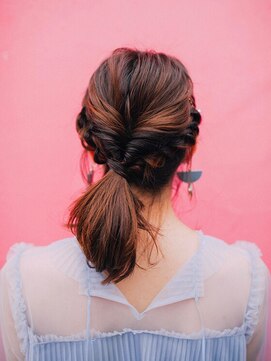 プロデュース 相模原店(Produce) イルミナカラー☆ヘアアレンジ☆耳掛け