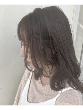 ジーナ 福岡天神(Zina) 柔らかオリーブベージュ♪