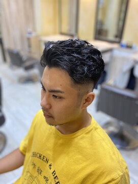 グルーマーズトウキョウ(GROOMER/S TOKYO) オールバックパーマ　フェードスタイル　GROOMERSTOKYO 太田