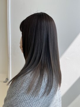 レオ 幸手(Leo) 20代30代40代髪質改善カラーアッシュベージュ艶感ストレート