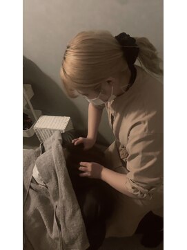 ボンド(hair salon bonD) ドライヘッドスパ＋マイクロバブル75分