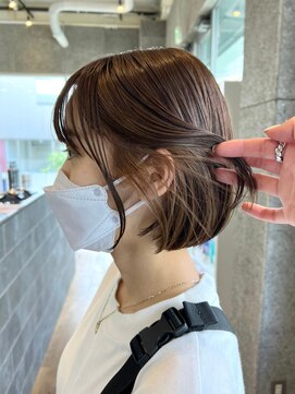 マザー(MOTHER) ダブルカラーミルクティーベージュカラーケアブリーチ韓国