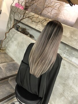 ブルー(BLUE.) バレイヤージュ