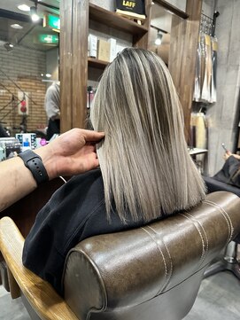 ラフ(LAFF) #黒髪#ボブルフ#ネビージュ#小顔#ワンレン