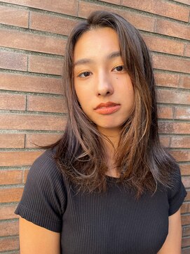 カゼ ダイカンヤマ Kaze DAIKANYAMA 大人のインナーカラーセミロング20代30代40代50代