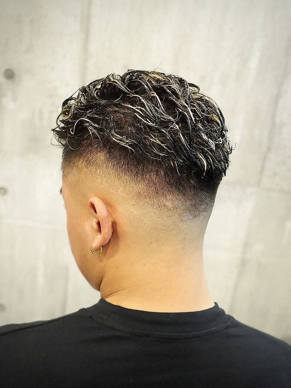 金メッシュオールバック：L181912936｜ブレイズマン(BLAZEMAN)のヘア