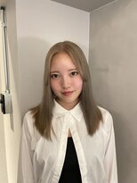 アルカナ 明治神宮前原宿(ARCANA)&nbsp;グレーベージュ レイヤーロング 前髪パーマ アッシュブラック