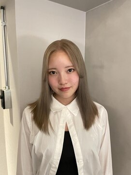 アルカナ 明治神宮前原宿(ARCANA) グレーベージュ レイヤーロング 前髪パーマ アッシュブラック