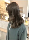 ココアベージュ