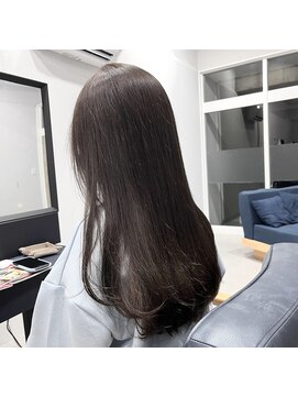 チーク(CHiiK) グレージュ