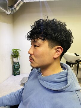 メリケンバーバーショップ トーキョー(MERICAN BARBERSHOP TYO) ハイライト/マッシュパーマ/ウルフ/アッシュブラック80