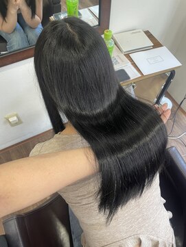 ニーナ ヴィジョン(NINA visioN) 艶髪に！　髪質改善トリートメント♪