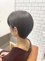 ハツ 橋本(HATSU) 【岩崎】耳かけショートボブ