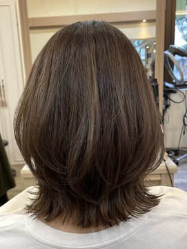 アルターリール(aL ter Rire) デザインカラー/レイヤーカッ/ウェットヘア/ウェットヘア