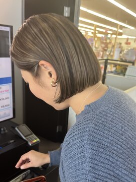 カンゴールサロン 郡山ノース(KANGOL) #切りっぱなし#ミニボブ#白髪ぼかしハイライト