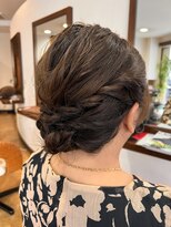 ノコナッツ(NOCONUTS) シニヨンスタイル