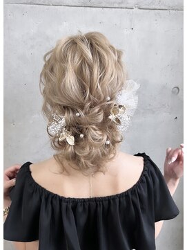 リアン 八幡筋店(lien) 結婚式、お仕事前でも◎アップアレンジ