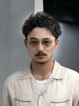 フィフス トウキョウ (fifth TOKYO) 渋谷スパイキーショートパーマルーズショートメンズショート