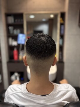 グロウヘアワークス(grow hair works) 夏フェード