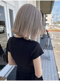 【viewt hair】切りっぱなしボブ × ホワイトベージュ  福山市