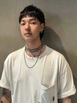 リア(Li'a) クロップ＋メンズスタイル