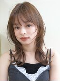 前髪あり　ロングレイヤー　ハッシュカット　レイヤーカット