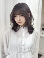 ジーナ 梅田(Zina)&nbsp;透明感/グレージュカラー/ベージュ/ダブルカラー/kyoka