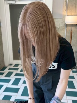 ノード(NODE) 栄透明感ベージュロングヘア