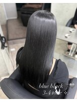 フォレストミラー(Forest Mirror)&nbsp;透明感溢れるブルーブラック / Forest Mirror 新宿